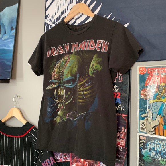 Iron Maiden The Final Frontier T-shirt - Picture 2 of 6